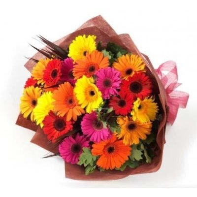 02070002_Sunshine_Gerbera_Bouquet_900x[1]